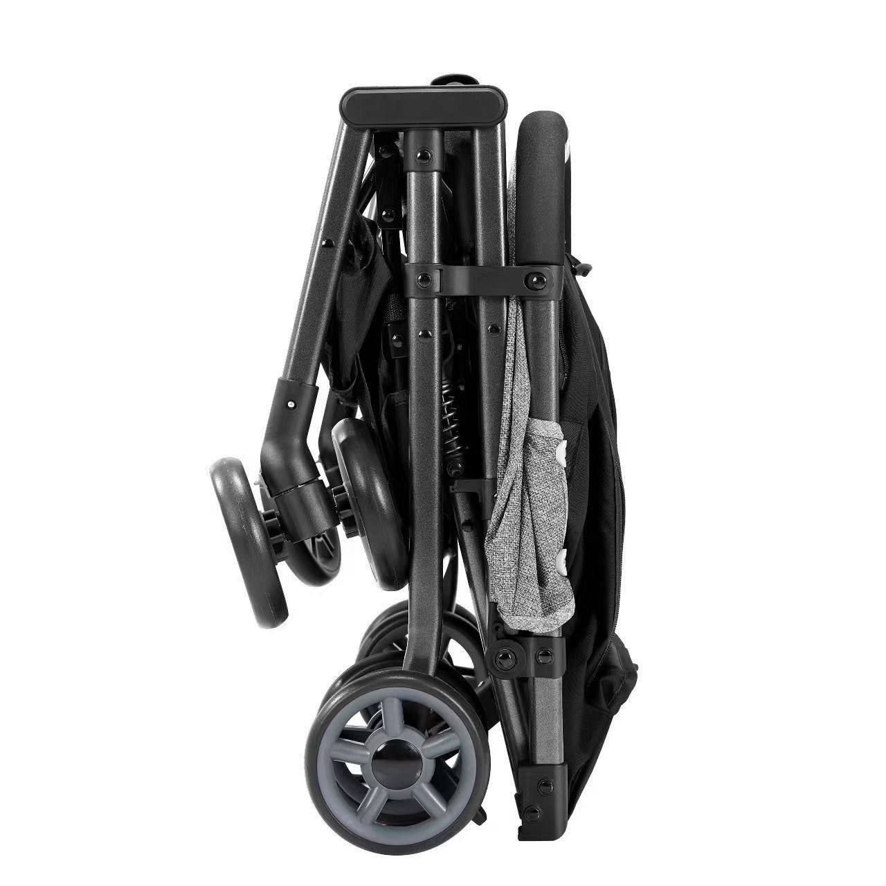 Black Classic Ultra Carry Stroller