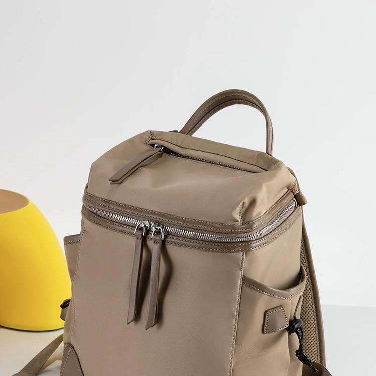 EVERYDAY ESSENTIAL BAG